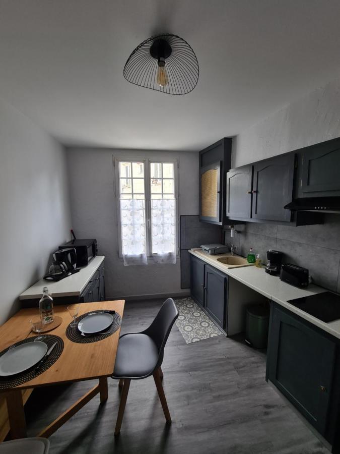 Les Logis Du Rempart Apartment Loches Ngoại thất bức ảnh